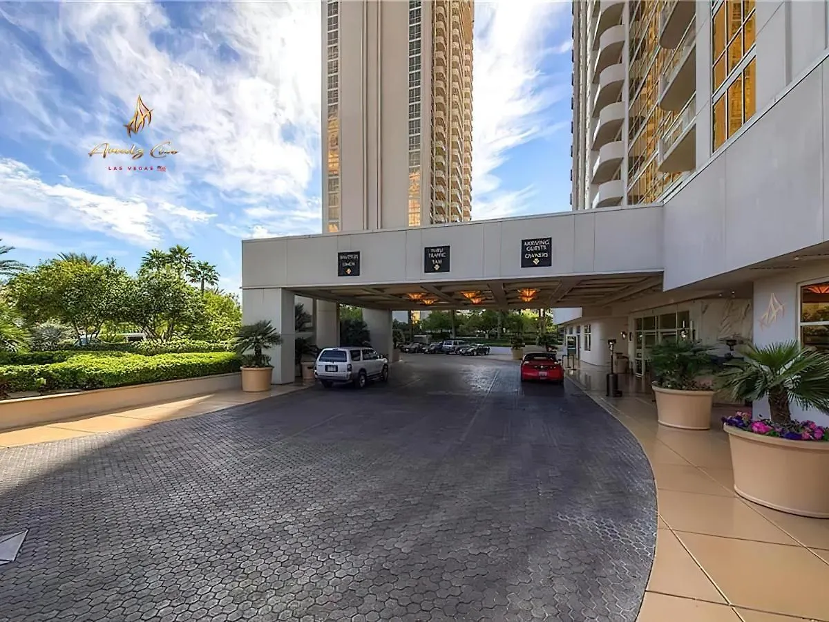 Amalz 2 Bedroom 3 Bathroom Balcony Suites At Mgm Signature ! Лас-Вегас 0*,  США